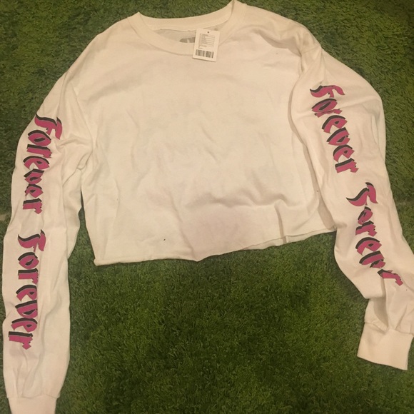 Aesthetic graphic long sleeve top - Picture 2 of 3